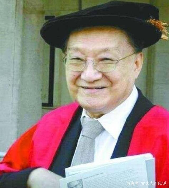 金庸去世一个时代的结束，唐家三少为何会是另一时代的兴起？