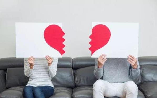 失明老人练一年字才办成离婚?离婚有多难?