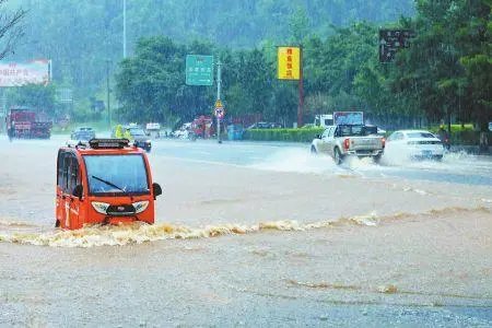 辽宁多地现强降雨2万余人转移避险，当地的降雨强度有多大？