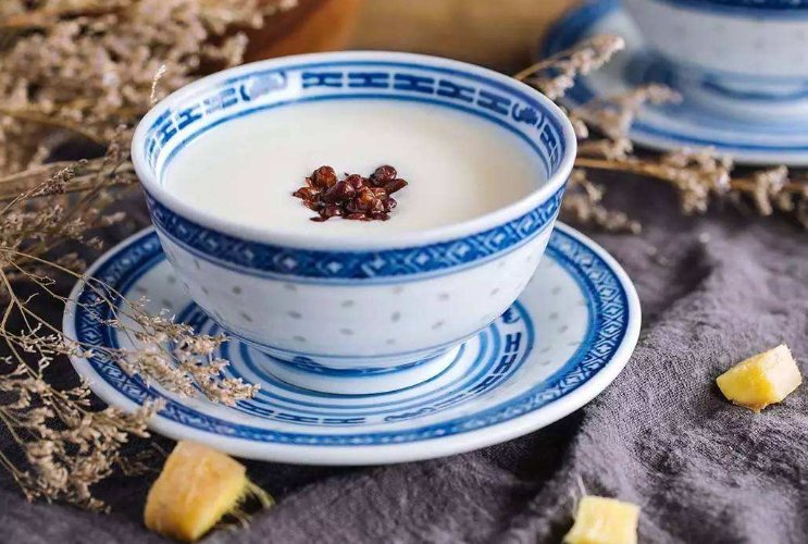 姜汁撞奶有什么功效？