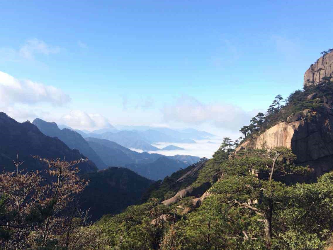 安徽黄山门票多少钱从杭州自驾游黄山3天2晚需多少钱，3人行