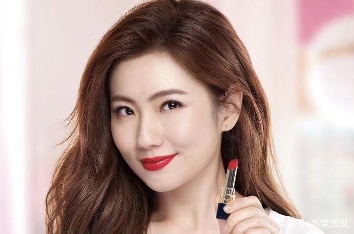 当初俞灏明抱着任家萱冲出火海,如今二人形同陌路,为何貌似仇人?