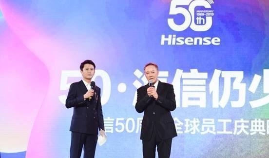 李云龙之后再无经典吗?大器晚成的李幼斌61岁仍游历演艺圈,你怎么看?