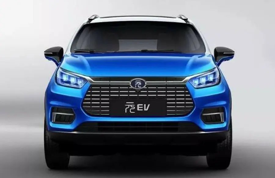 2022年8月，比亚迪汽车销量17.49万辆，与之前的数据相比如何？