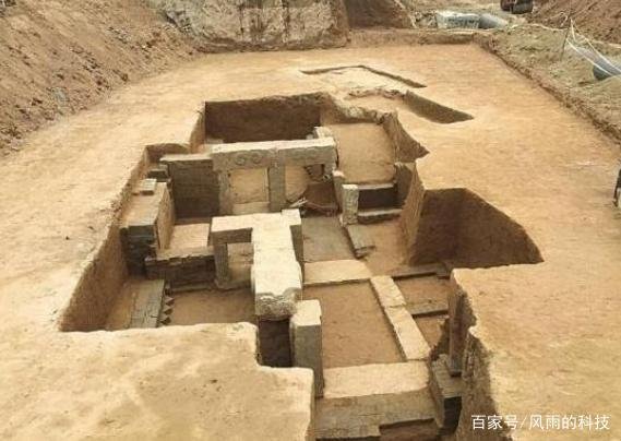 马未都:玉有“九窍塞”,不能拿着瞎盘,朋友为什么还拿着往嘴里送?