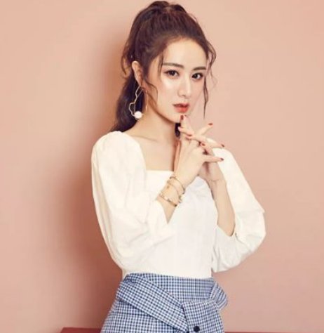 网红薇娅摘了眼睫毛的长相如何，薇娅素颜长什么样子？