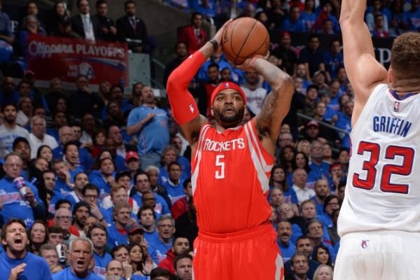 约什史密斯天赋非常棒，为什么没有球队愿意给他一份合同？