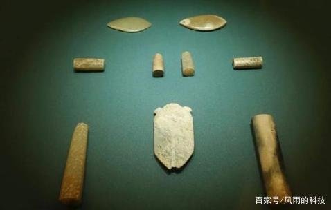 马未都:玉有“九窍塞”,不能拿着瞎盘,朋友为什么还拿着往嘴里送?