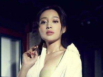 甘婷婷被质疑整容撞脸马苏,有的女星已经很漂亮了,为何还整容?