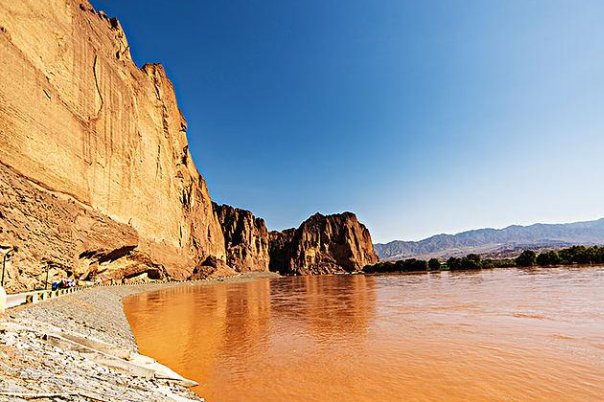 黄河石林大景区为什么会出现紧急闭园情况?