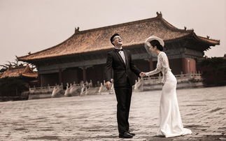 太庙拍婚纱照,摄影师翻护栏踩御道被行拘,你觉得他冤吗?