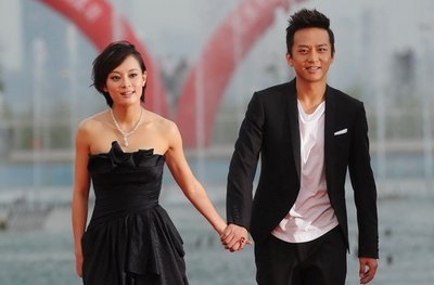 发生了什么事?邓超为何要送白玉兰花安慰孙俪?