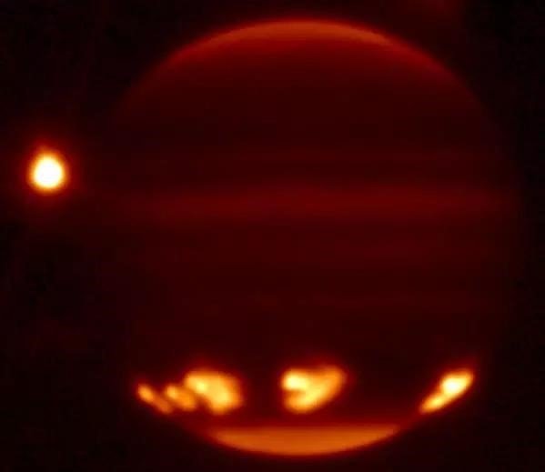 ATLAS彗星在近日点受神秘力量冲击,已经碎裂,这是要保护太阳?