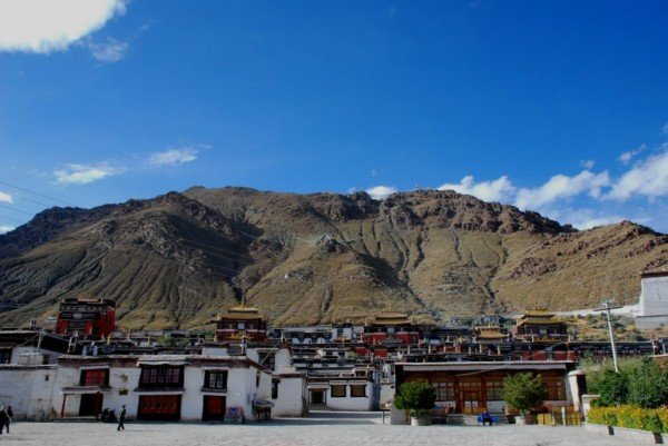 日喀则旅游景点有哪些