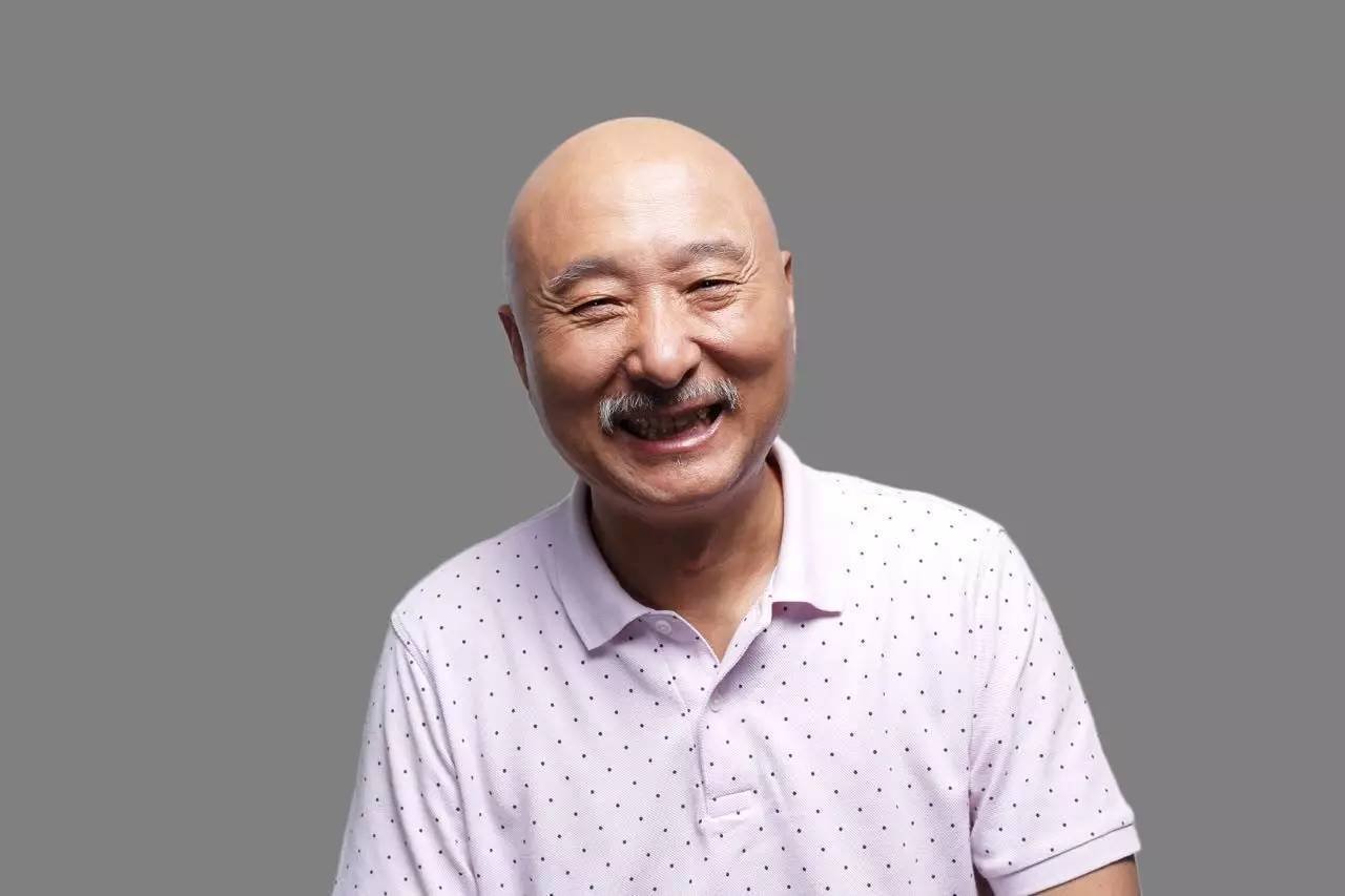 陈佩斯:春晚小品的开山鼻祖,阔别央视22年,如今他怎么样了,你怎么看?