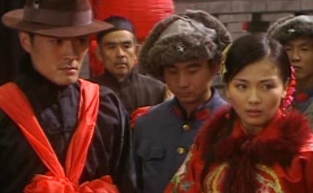 电视剧《遍地英雄》里大金沟全镇人和日本鬼子同归于尽在历史上确有其事吗