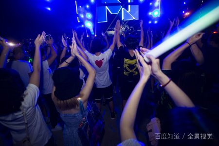 东莞新东泰俱乐部,是不是广东省最大的嗨场?