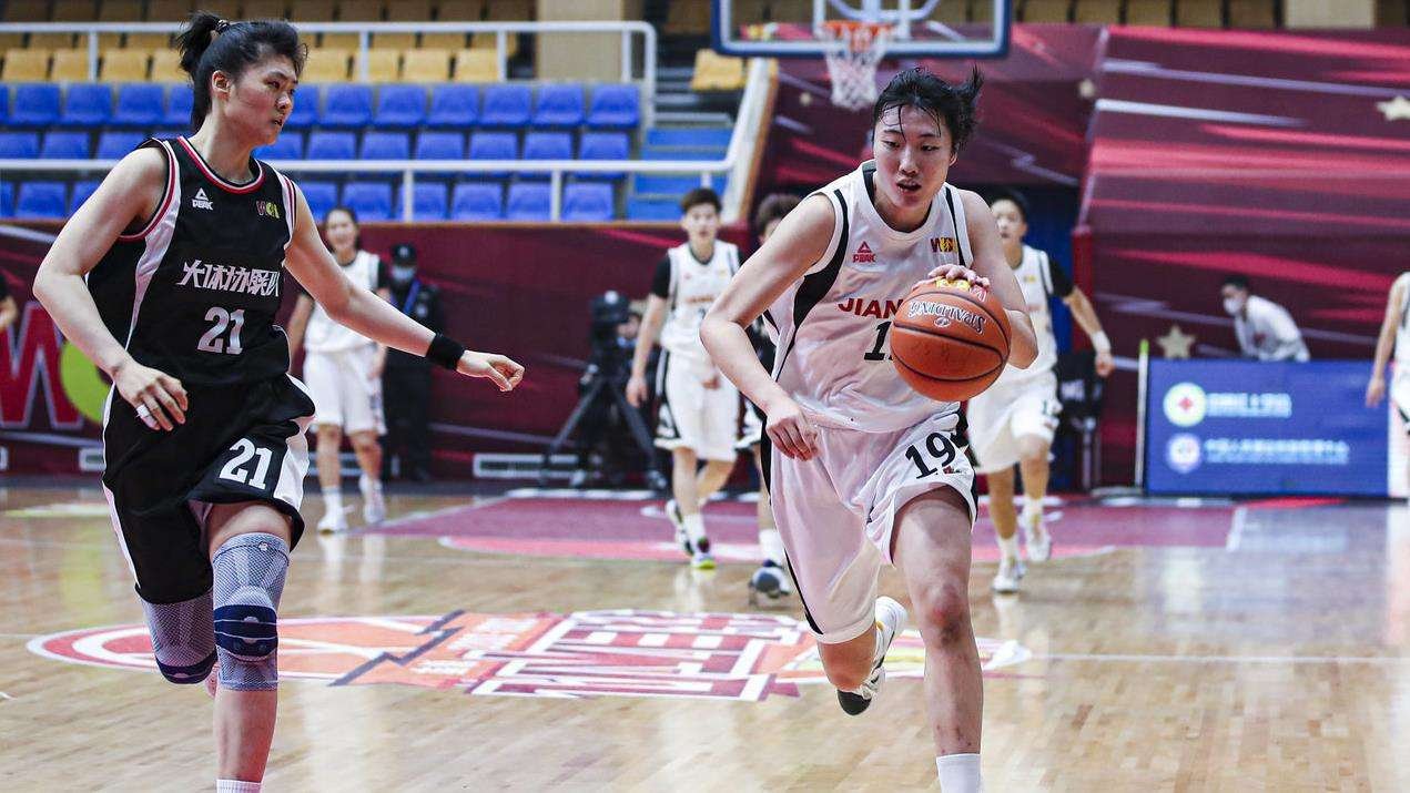 WCBA球员谷宜瞳被禁赛5场,她为何会被禁赛?