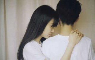 喜欢一个人,但是感觉自己配不上她怎么办?