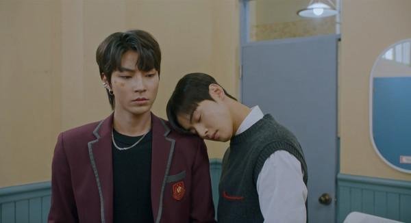 《女神降临》男二叫什么名字?