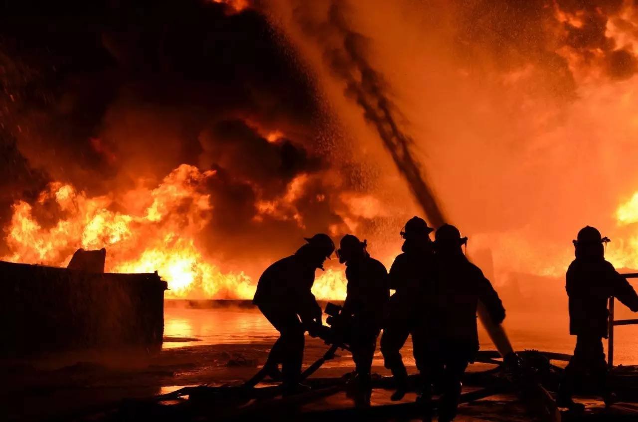 天津塘沽爆炸已过去五年了,当时牺牲了多少消防员?