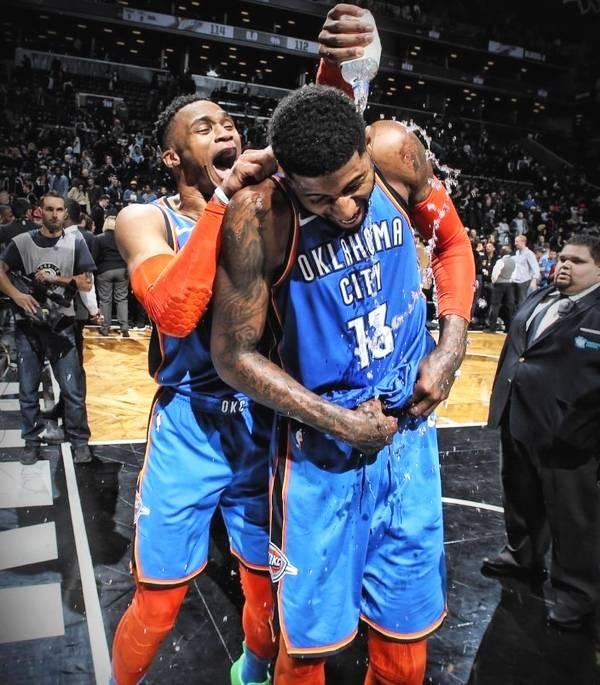 威少创造了哪些NBA纪录?