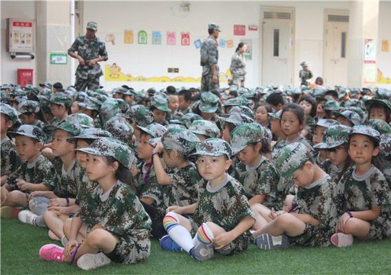 送女儿到少林寺,乐嘉的做法体现了父母的哪些良苦用心?