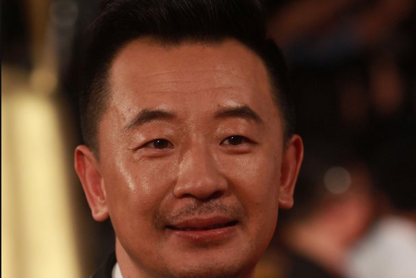 黄海波表白妻子曲栅栅,如何评价他们的爱情?