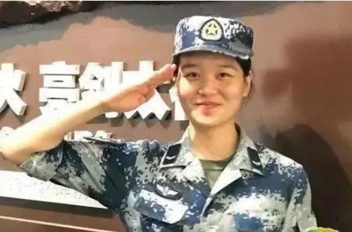 湖北女孩18岁参军退役后放弃“双一流”保研考上北大，她是怎么做到的？