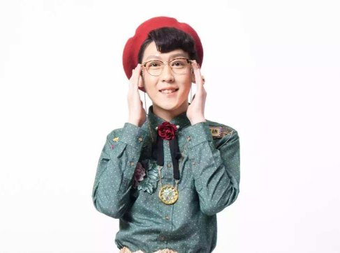 如何看待马东对于“马薇薇手撕姜思达事件”的回应？