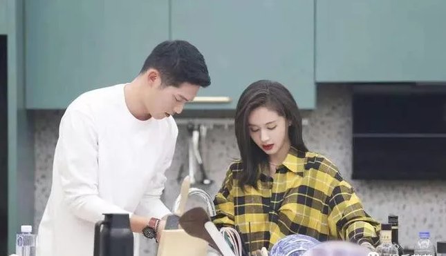 王子文与吴永恩在一起了,他们是怎么认识的?