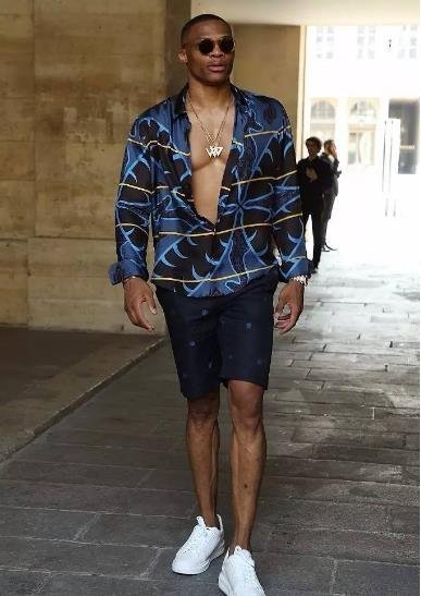 威少创造了哪些NBA纪录?