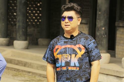 《突围》中李乔治是谁?