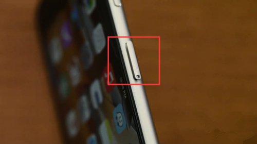 苹果手机怎么插卡?