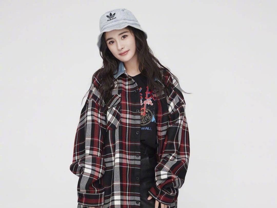 杨幂魏大勋前后现身同一饭店，前后现身是为了躲避记者吗？