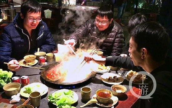 “秦妈火锅”创始人因病逝世,她生前有过哪些成就?