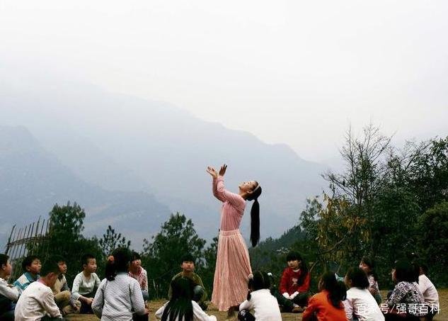 12年前汶川地震后，下肢截断痛失爱女的廖智，后来境况如何？