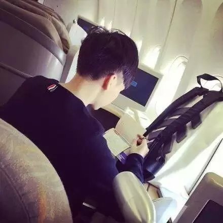 韩版潮流男生头像