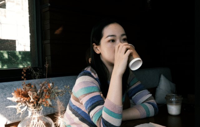 插足王筝婚姻的疑为央美硕士林芳璐，高学历者为何当小三？