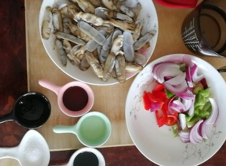 爆炒蛏子的家常做法