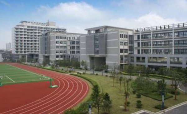 华师大一附中好不好?