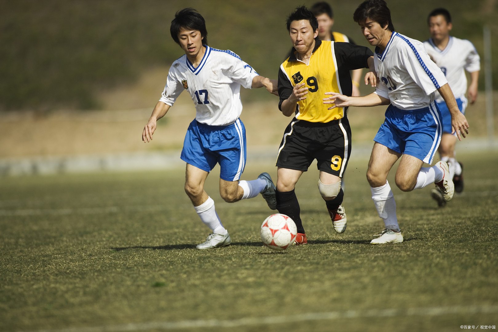 我国盲人门球运动发展现状及影响因素是什么？