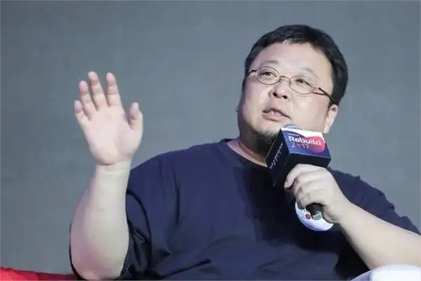 罗永浩宣布退出所有社交平台,再次埋头创业,这一次他会选择哪个行业?