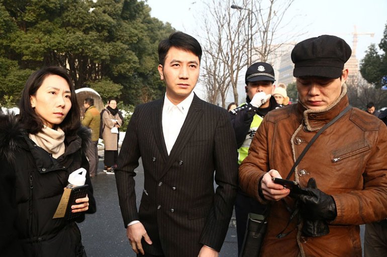 林生斌事件持续发酵,假消防员被找到,与洗剪吹是老熟人,真相要出来了吗?