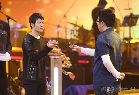 萧敬腾为什么那么招雨