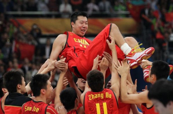 著名经纪人夏松,运作王治郅近况怎么样?