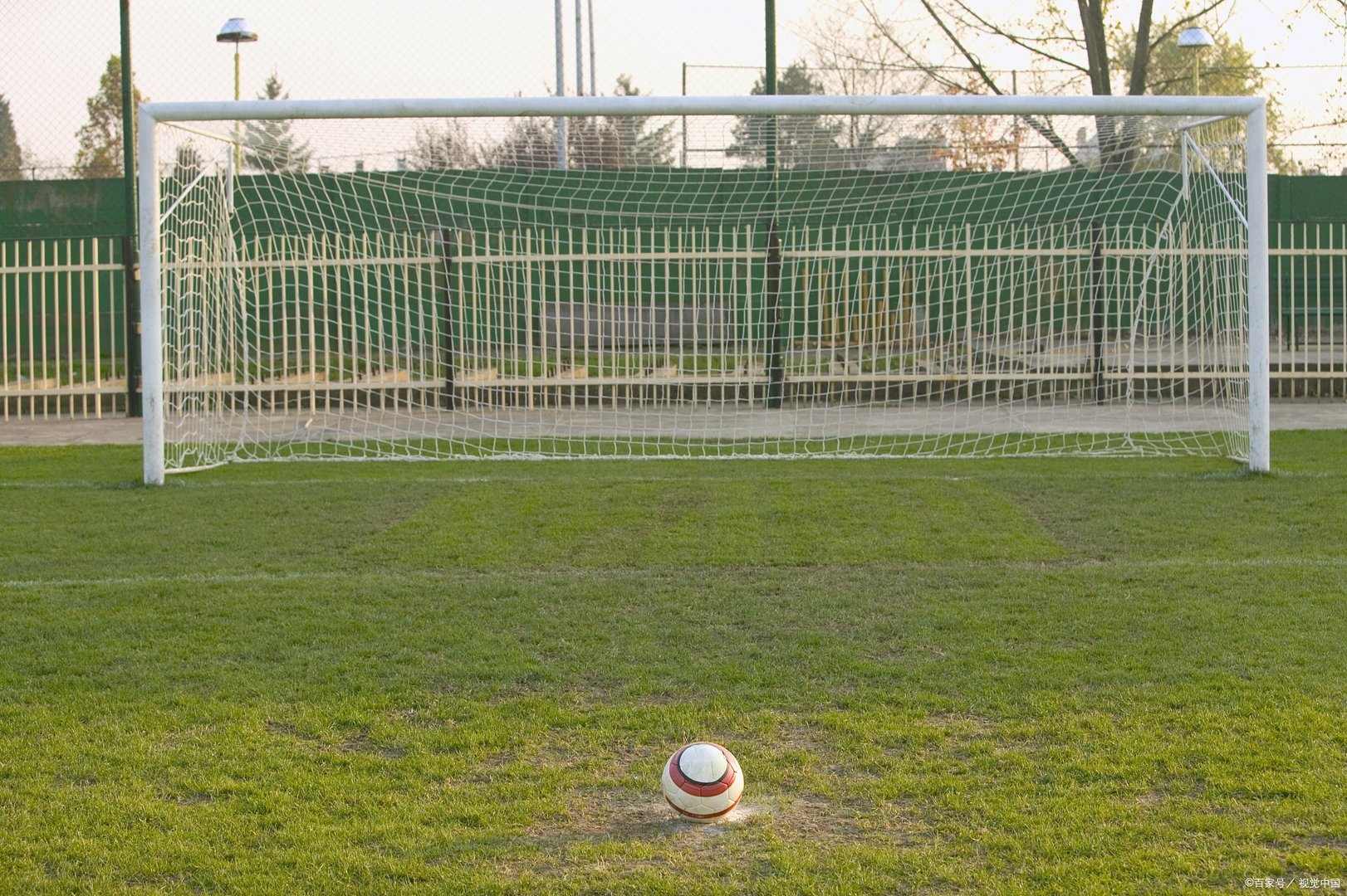 我国盲人门球运动发展现状及影响因素是什么?