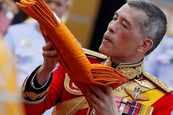 泰国王室大晒新王妃高清私照是怎么回事？