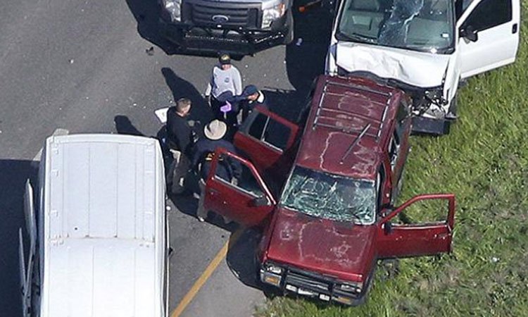 大连一轿车冲撞人群致4死3伤,此起交通事故为何会导致如此严重的后果?