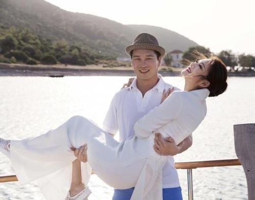 安以轩官宣二胎!首胎奖励24亿,40岁追生更丰厚?